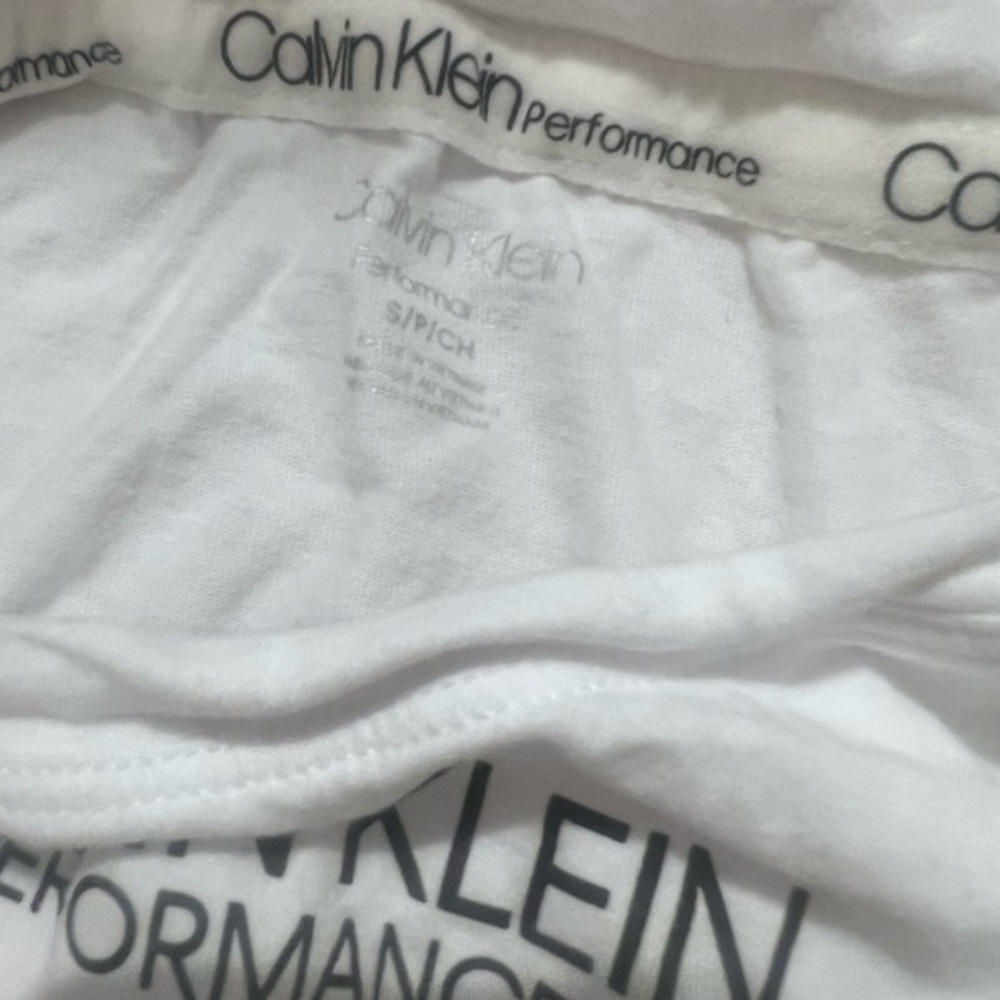 Calvin Klein‎ bundle - Picture 7 of 9